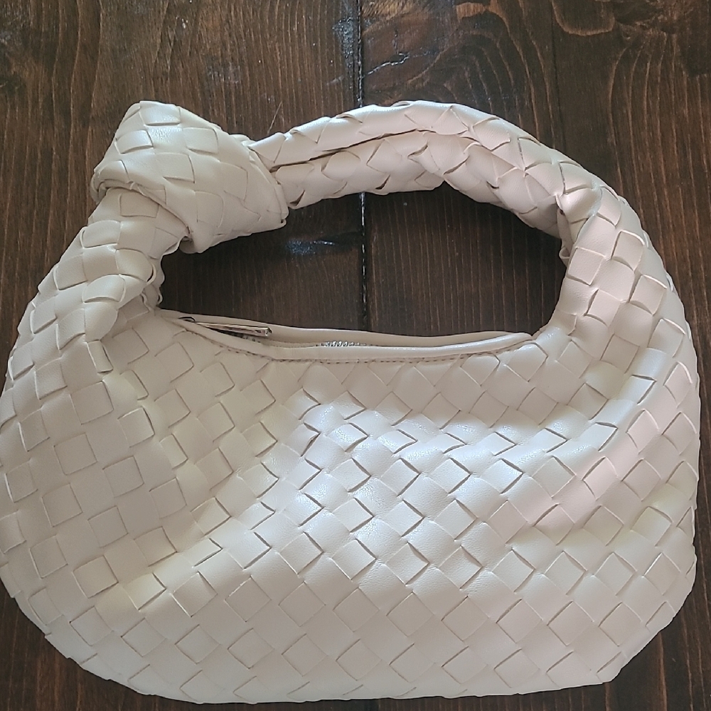 Woven white Bag